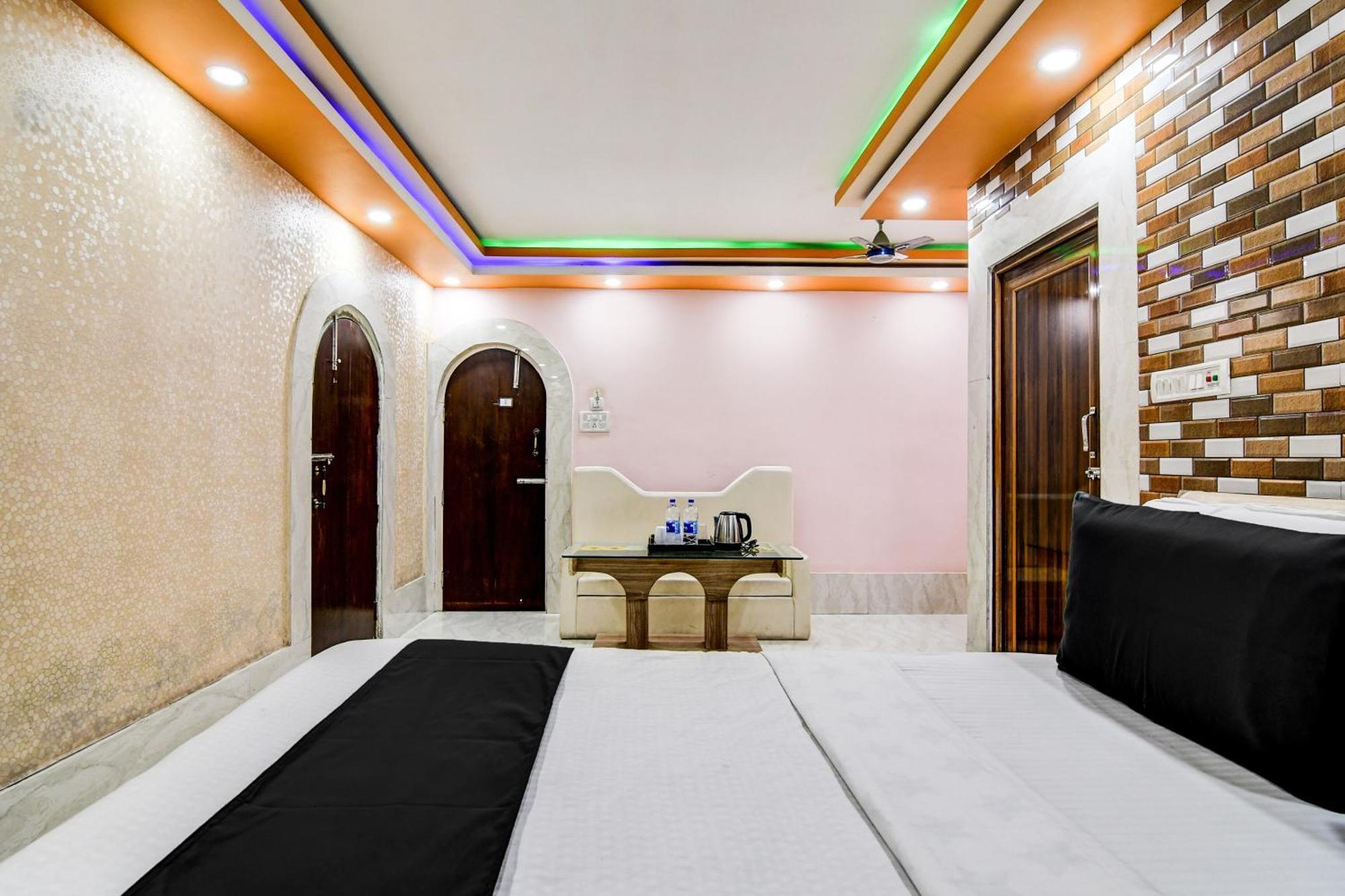 Super Collection O Raj Guest House Near Kolkata Airport Gauripur  Exterior foto